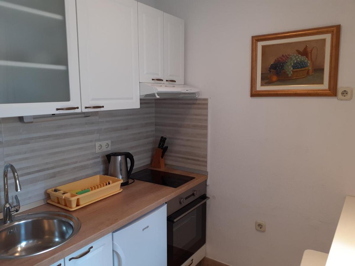 Apartments Haracic Хвар Екстер'єр фото